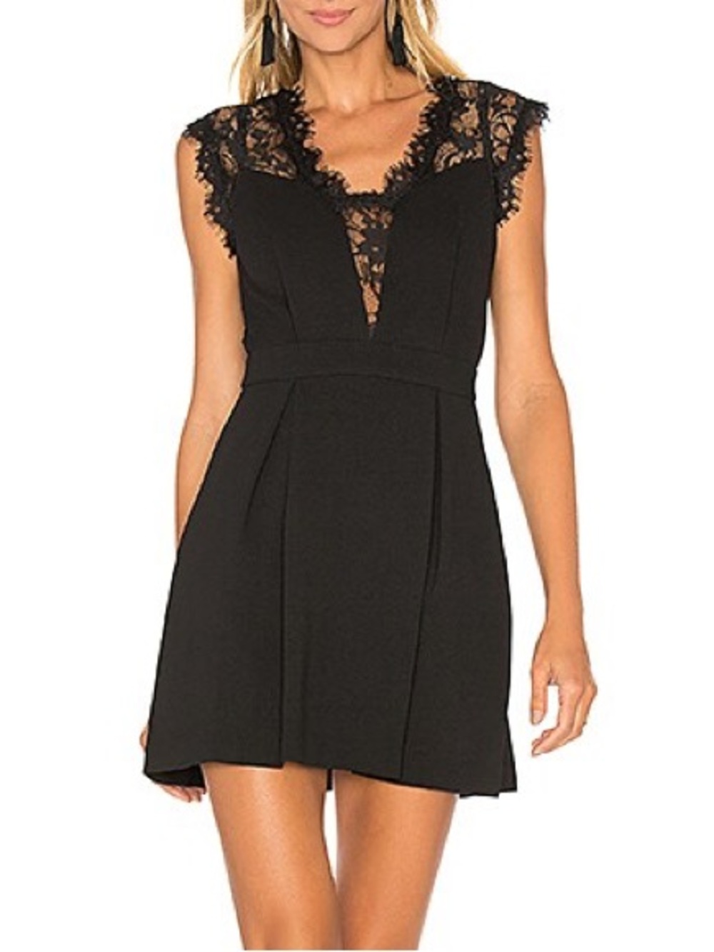 167. NWT BCBGeneration Womens Lace Inset Dress 10